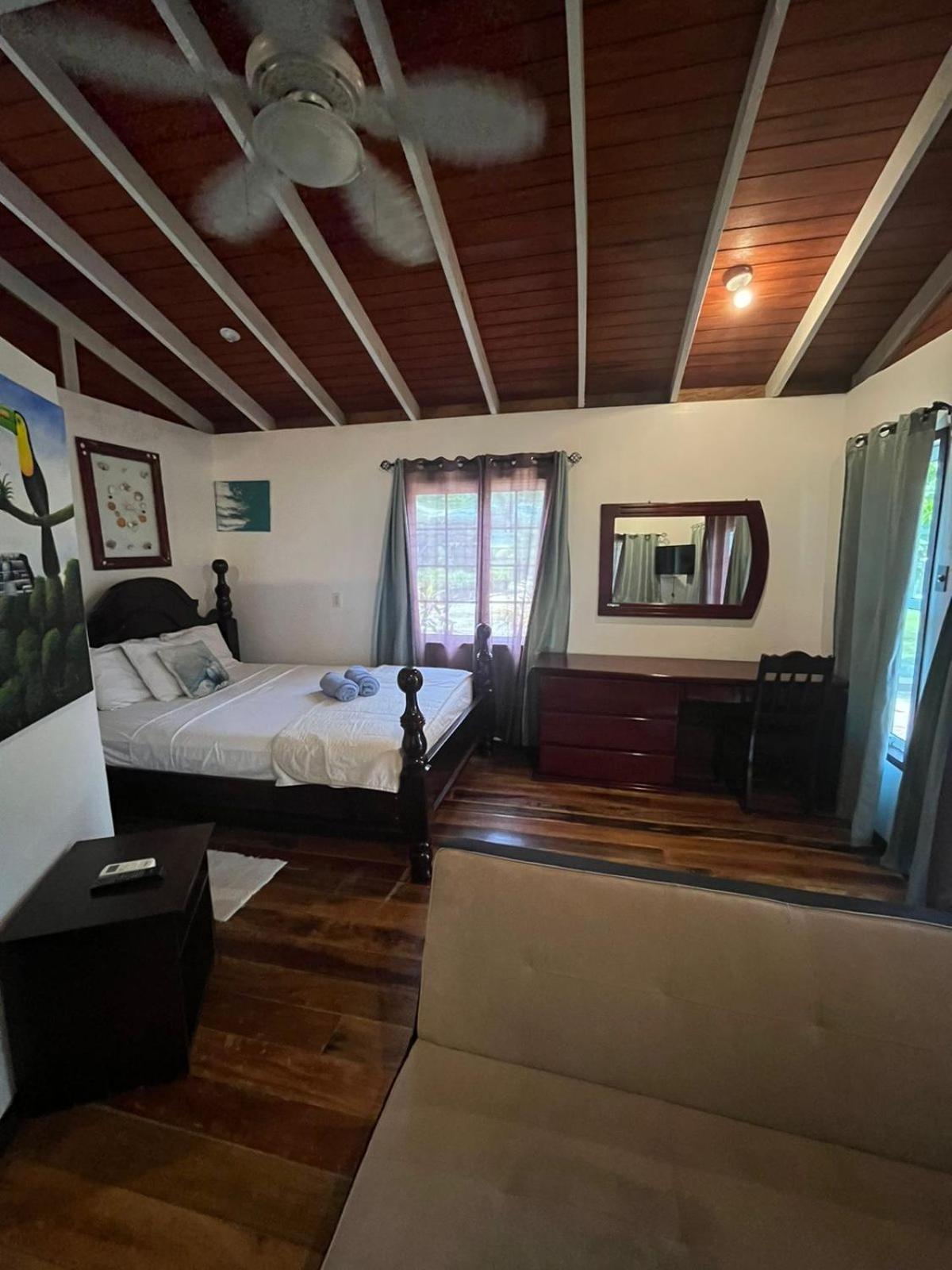 Seaside Chateau Resort Πόλη του Μπελίζ Εξωτερικό φωτογραφία
